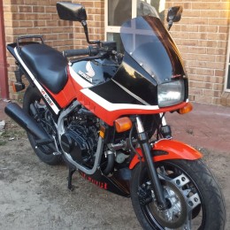 VF500/ Lightning